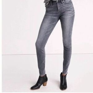 Madewell Jeans Womens size 27 Skinny Gray 9” High Riser Stretchy Plain